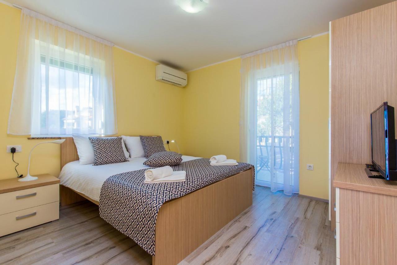 Luxury Apartments Kostrena With Pool Exterior foto